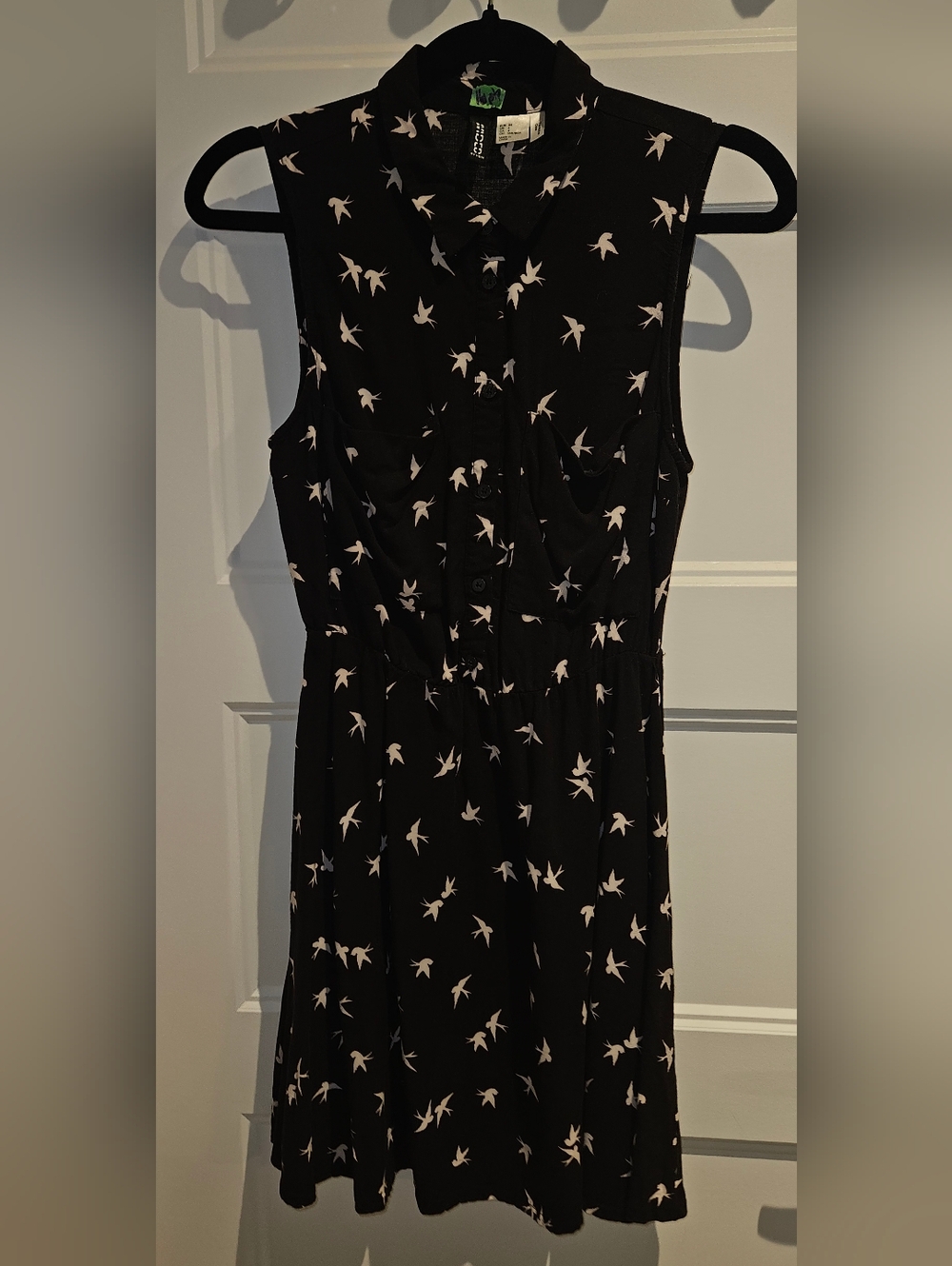 💝2/$10💝Divided Black Mini Dress with White Bird Print